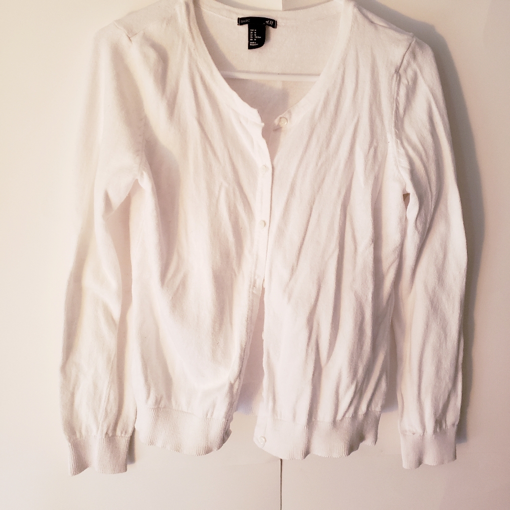 H&M Basic White Cardigan